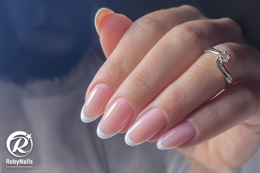 One Phase Gel: The Best Ally for Nail Extensions