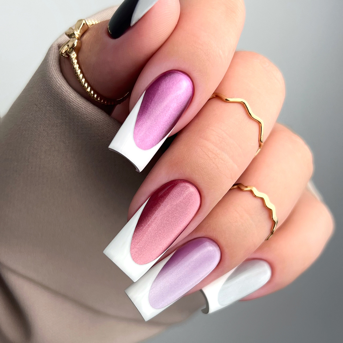 Gel Polish Cat Eye Eclipse